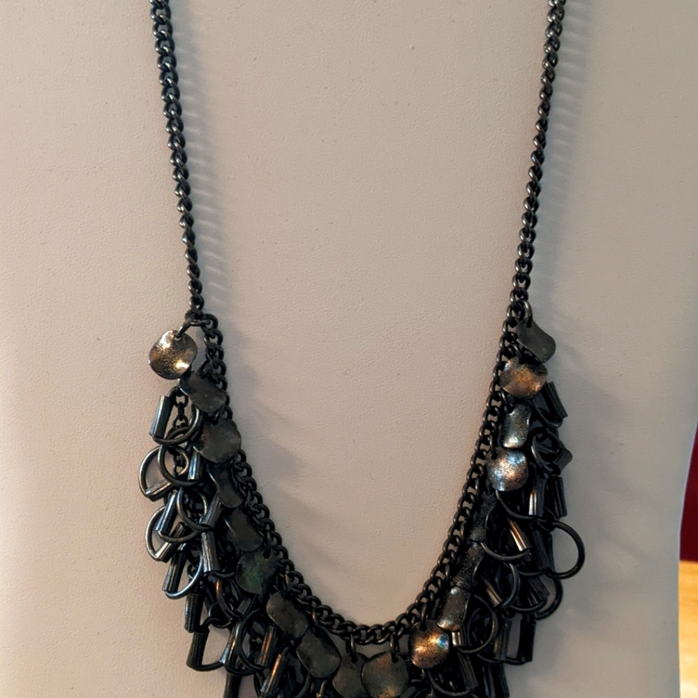 Neclace